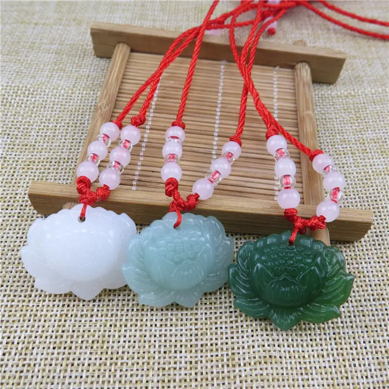 天然の緑色の翡翠で作られた蓮の花のペンダントビーズネックレス - Beading のレビューと価格